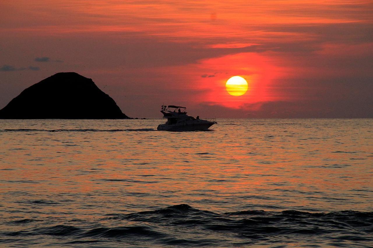 Готель Fontan Ixtapa Істапа Екстер'єр фото